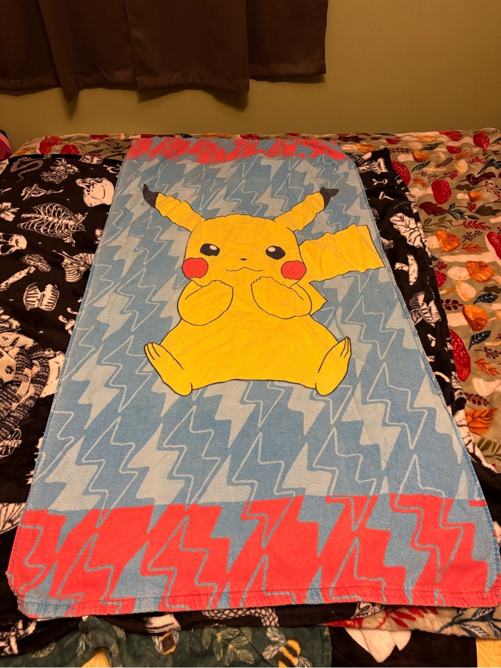Pokémon Pikachu Towel